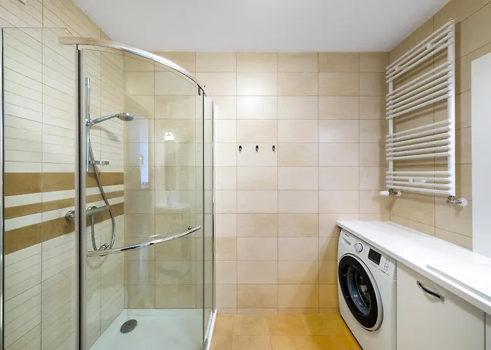 Polanki Silver Star Z Garazem